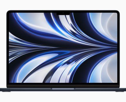 Apple、最新のM2チップを搭載した新型MacBook Airを発表