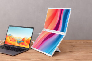 Mac/Windows両対応 上下2画面拡張ポータブルモニター